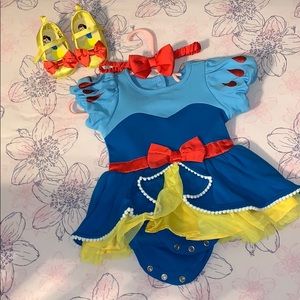Snow White Halloween Costume, headband and shoes